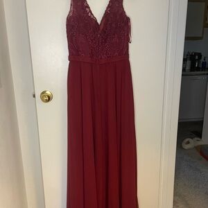 Red Sleeveless V-Neck Wedding Gown